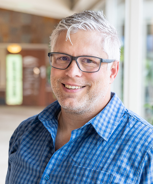 Dr. Rohn McCune